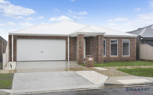 Brand New Spacious Family Home – Ready For You To Move Into