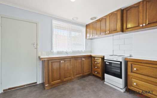 One Bedroom Unit Close to Amenities