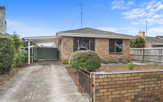 Three Bedroom Home in Great Location with Shedding!