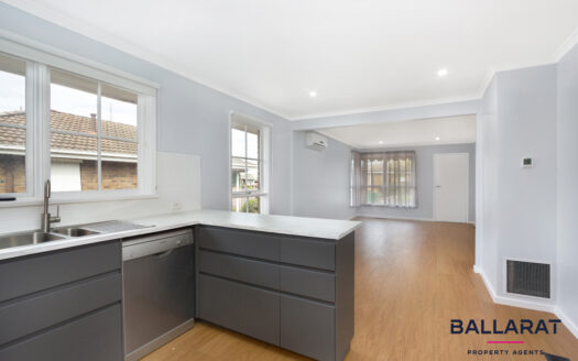 Renovated Two Bedroom Unit in Excellent Location