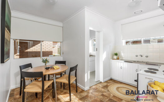Two Bedroom Unit in Great Convenient Location
