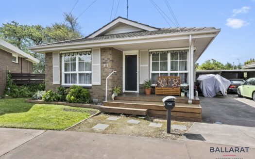 Renovated Two Bedroom Unit in Excellent Location