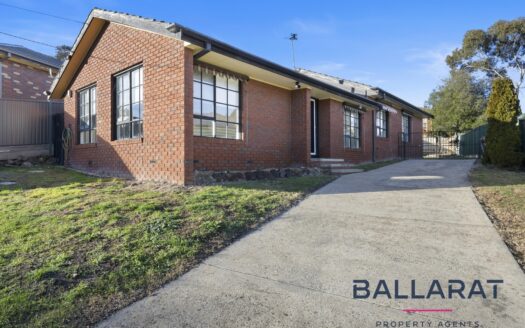 Spacious Three-Bedroom, Two-Bathroom Home in Sought-After Black Hill