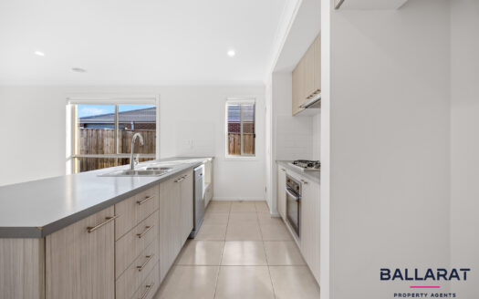 Four Bedroom Spacious Home in Convenient Location