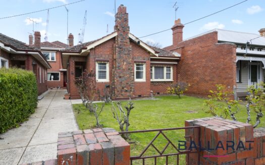 Spacious Two Bedroom Home in Central Location!