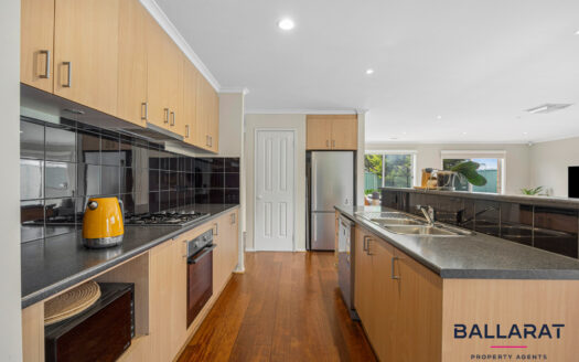 Spacious Four Bedroom Family Living in Sought-After Lake Gardens