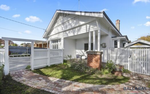 Three Bedroom Home Just Moments to Ballarat CBD