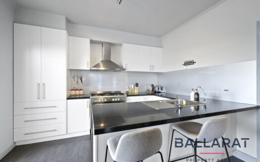 Double Storey Home in Quiet, Private Lane in Golden Point