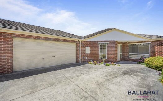 Spacious Three Bedroom, Two Bathroom, Double Garage Unit in Complex of Just Two