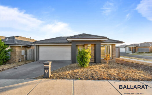 Four Bedroom Family Home in Prime Location