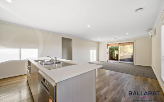 Four Bedroom Family Home in Prime Location