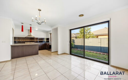 Spacious Four Bedroom Home plus Study in Lucas