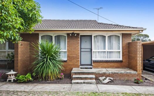 Stylish Unit Offering Comfort And Convenience