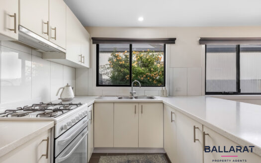 Low Maintenance Three Bedroom Home in Creswick