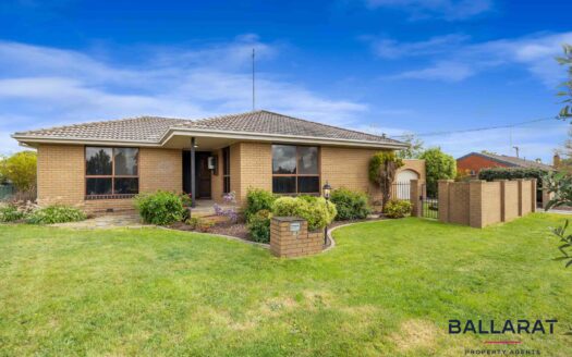 Spacious Three Bedroom Home In Sought After Location
