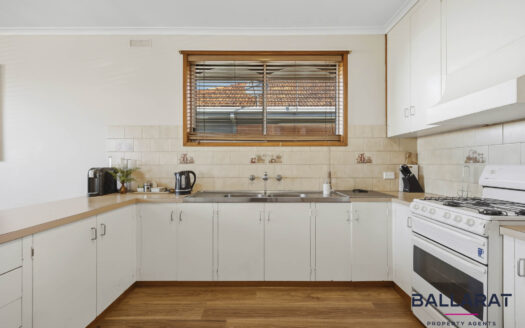 Fully Furnished in a Prime Ballarat Location