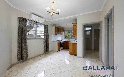 Three Bedroom Home – Close Living to CBD